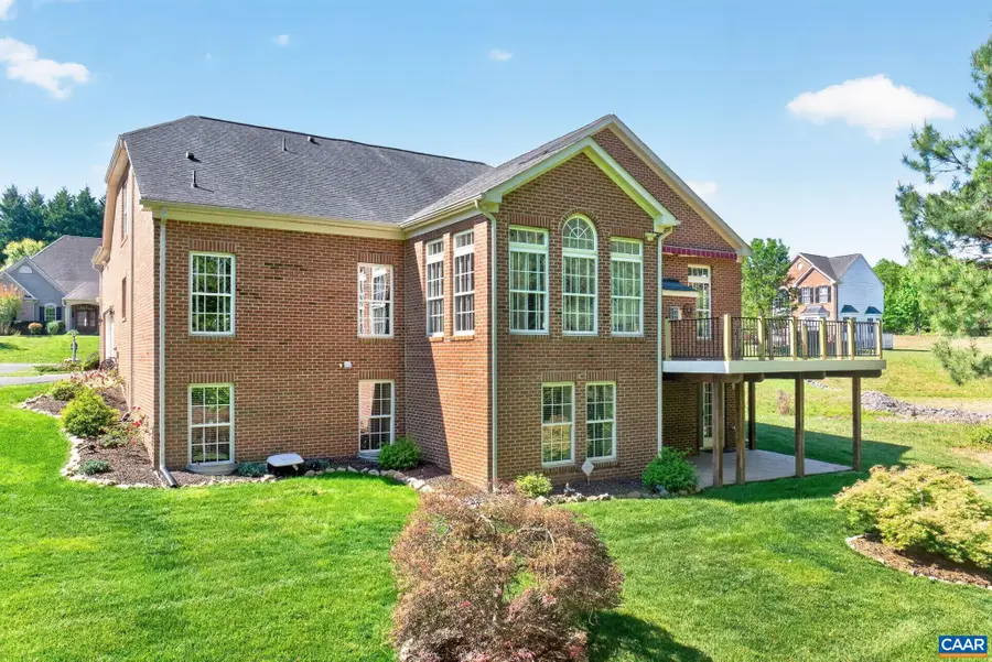 64 Blue Ridge Ter, Zion Crossroads, VA 22942 - #2