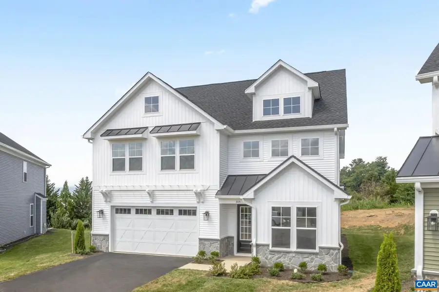 305 Sunbird Ln, Waynesboro, VA 22980 - #3