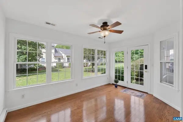 1242 Gazebo Ct, Charlottesville, VA 22901