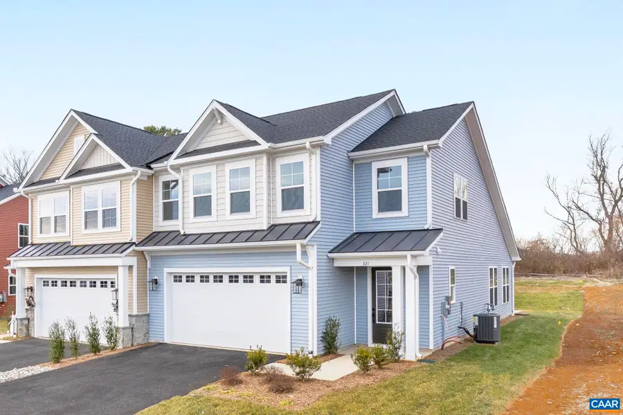 135 Springdale Rd, Waynesboro, VA 22980 - #3