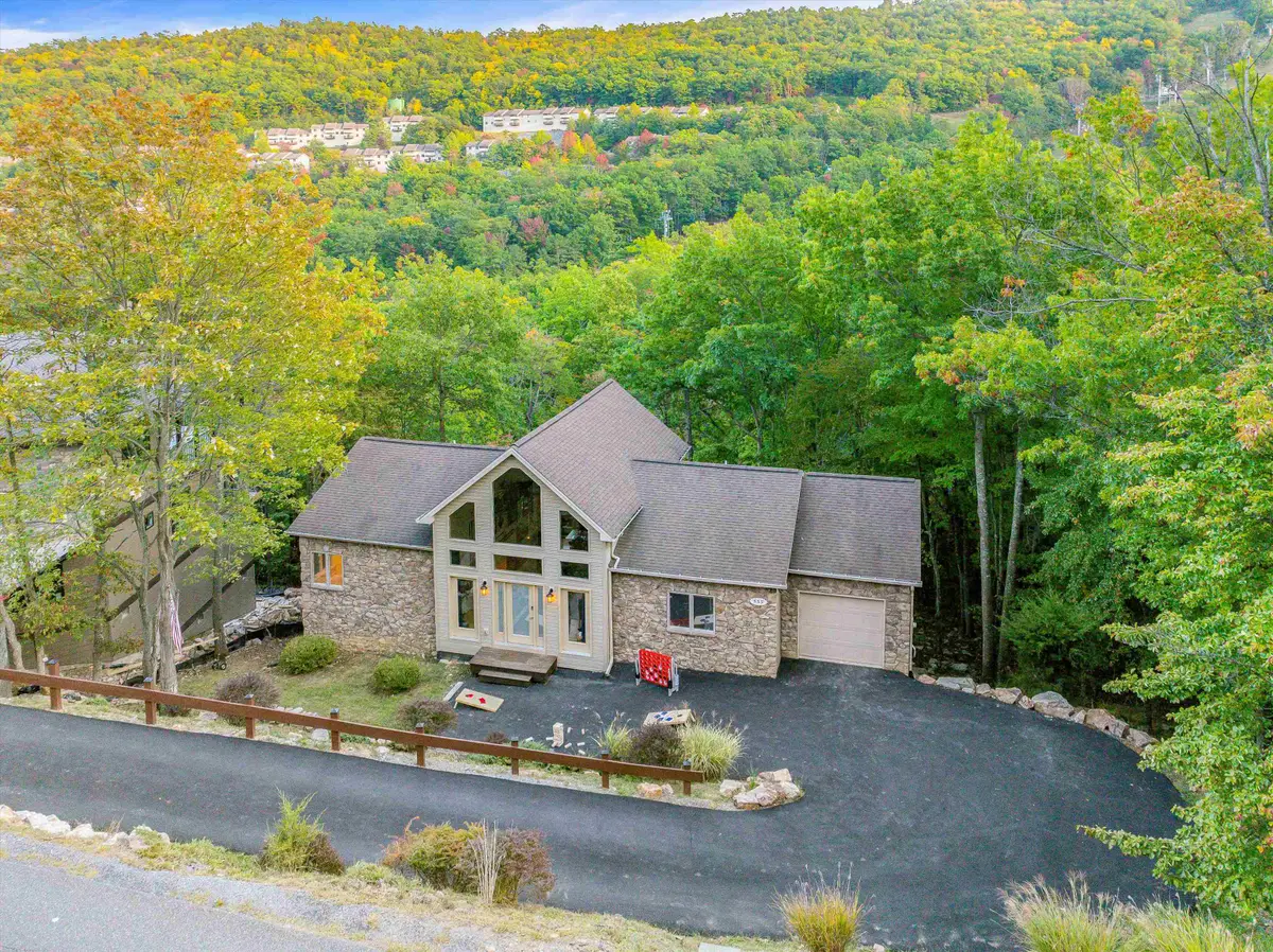 559 Rainier Rd, McGaheysville, VA 22840 - #1