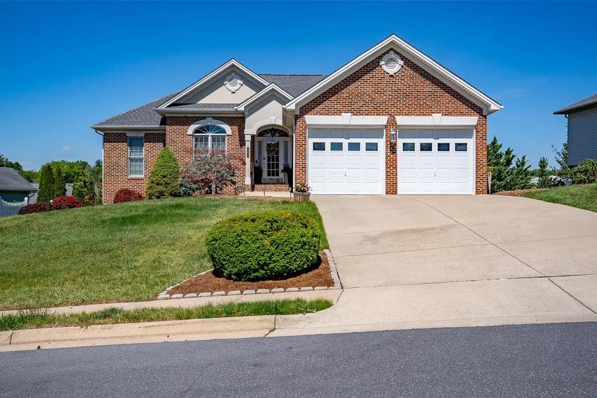 121 Leonard Ct, Harrisonburg, VA 22801 - #1