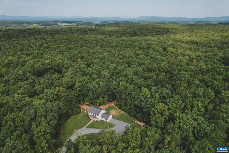 6414 Jefferson Mill Rd, Scottsville, VA 24590 - #2