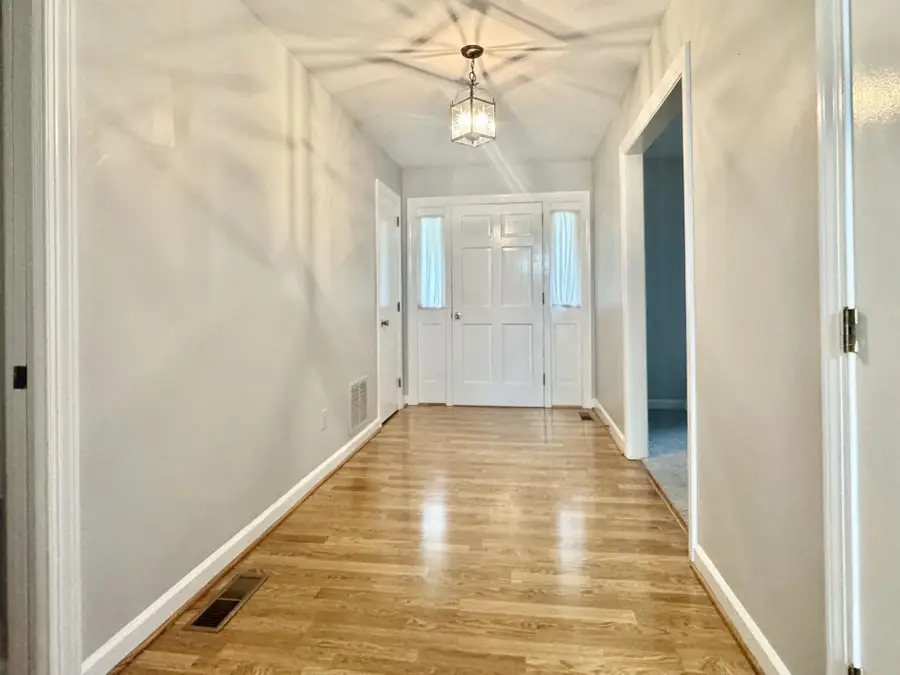 81 Middlebrook St, Harrisonburg, VA 22801 - #3