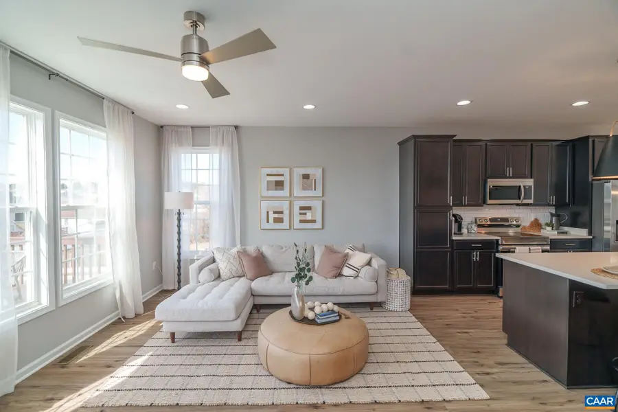 237 Cheshire Ln, Waynesboro, VA 22980 - #3