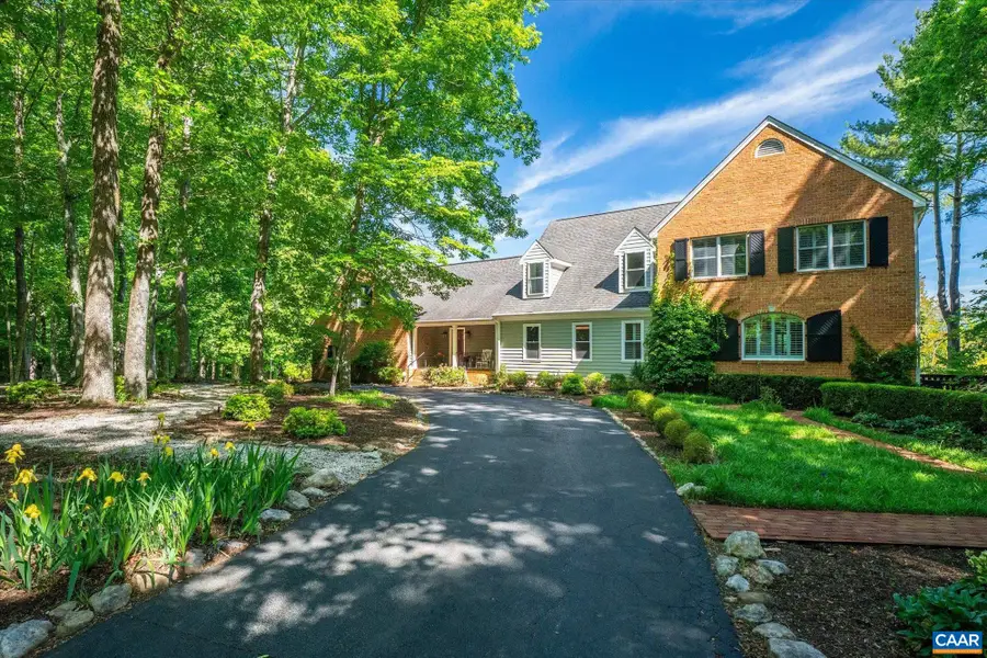 1141 Kingsway Rd, Samuel Miller, VA 22920 - #2