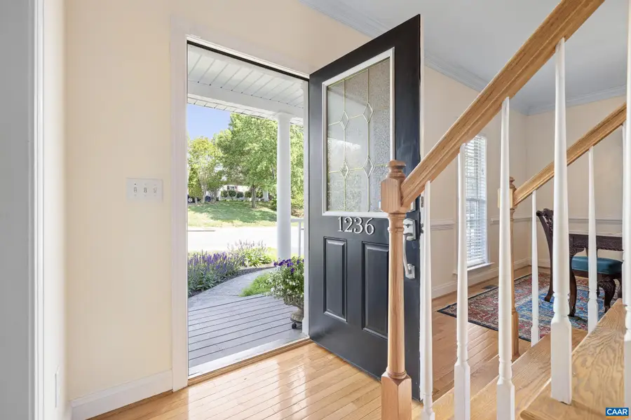 1236 Amber Ridge Rd, Charlottesville, VA 22901 - #3