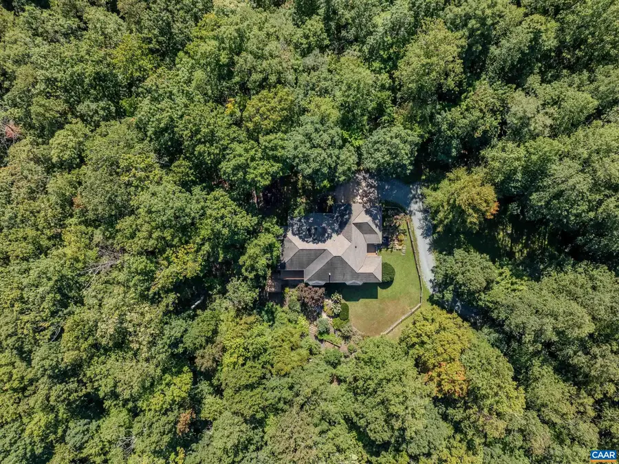 395 Ivy Vista Dr, Charlottesville, VA 22903 - #3