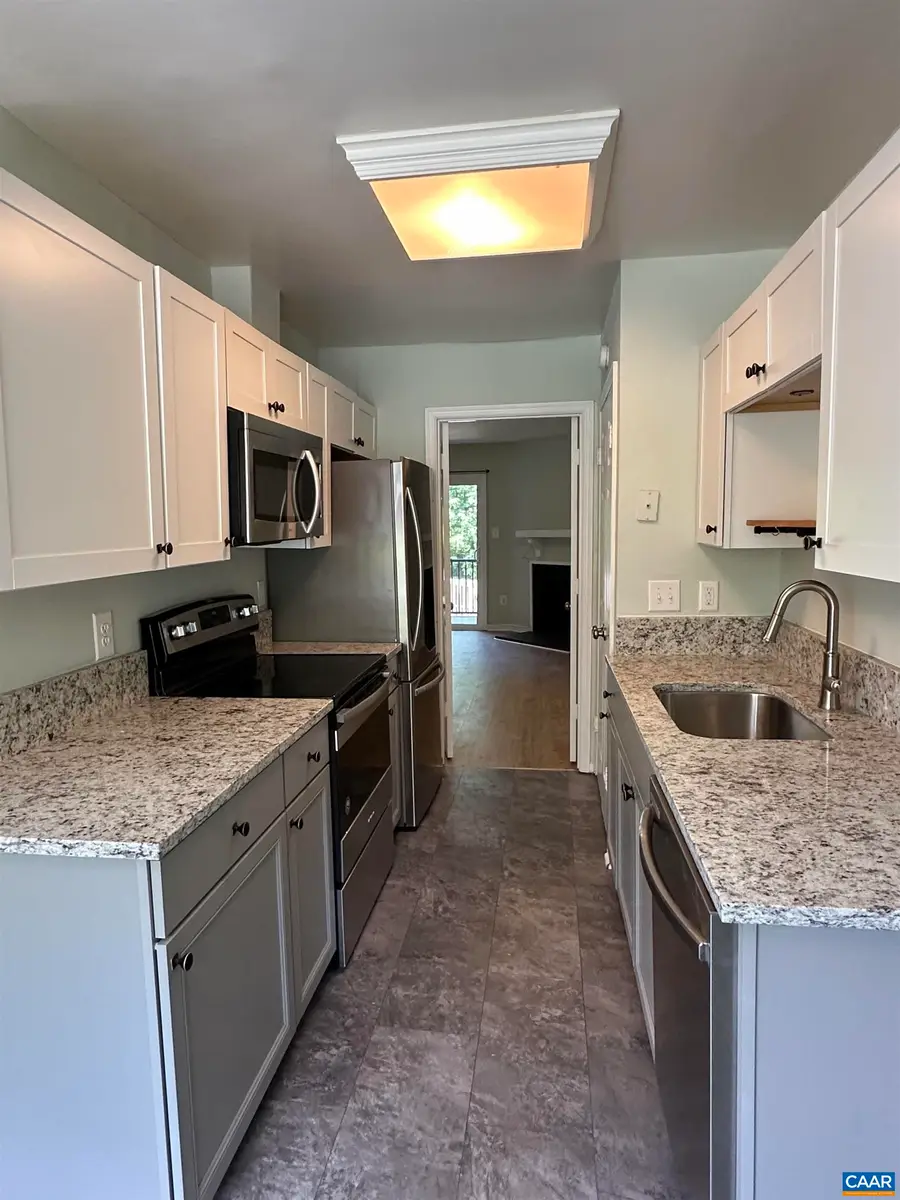 154 Brandywine Ct, Charlottesville, VA 22901 - #2