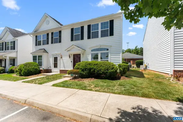 72 Villa Cir, Palmyra, VA 22963