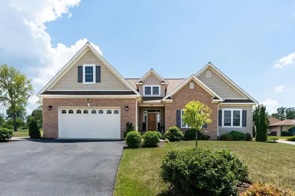 632 Legrande Ave, Waynesboro, VA 22980