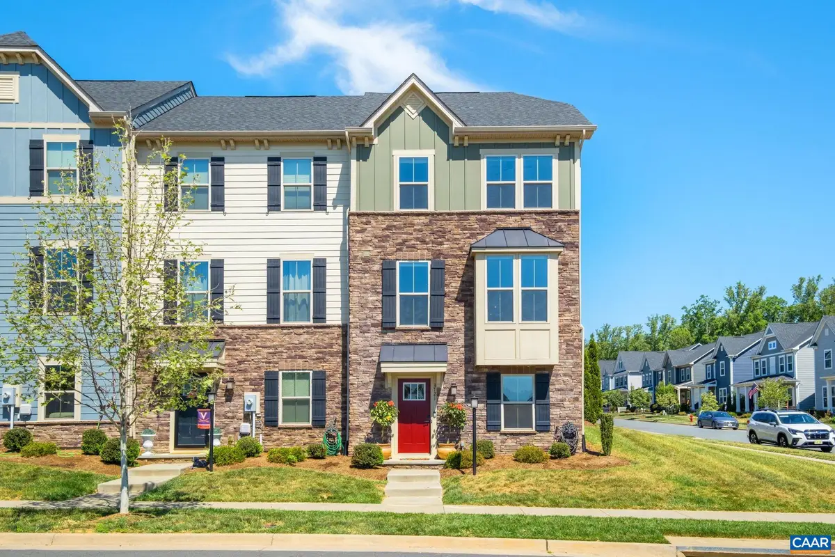 3721 Sedgewick Ln, Keswick, VA 22947 - #1
