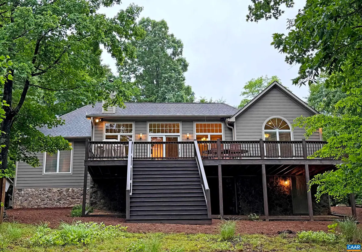 267 Cedar Glen Close, Nellysford, VA 22958 - #1