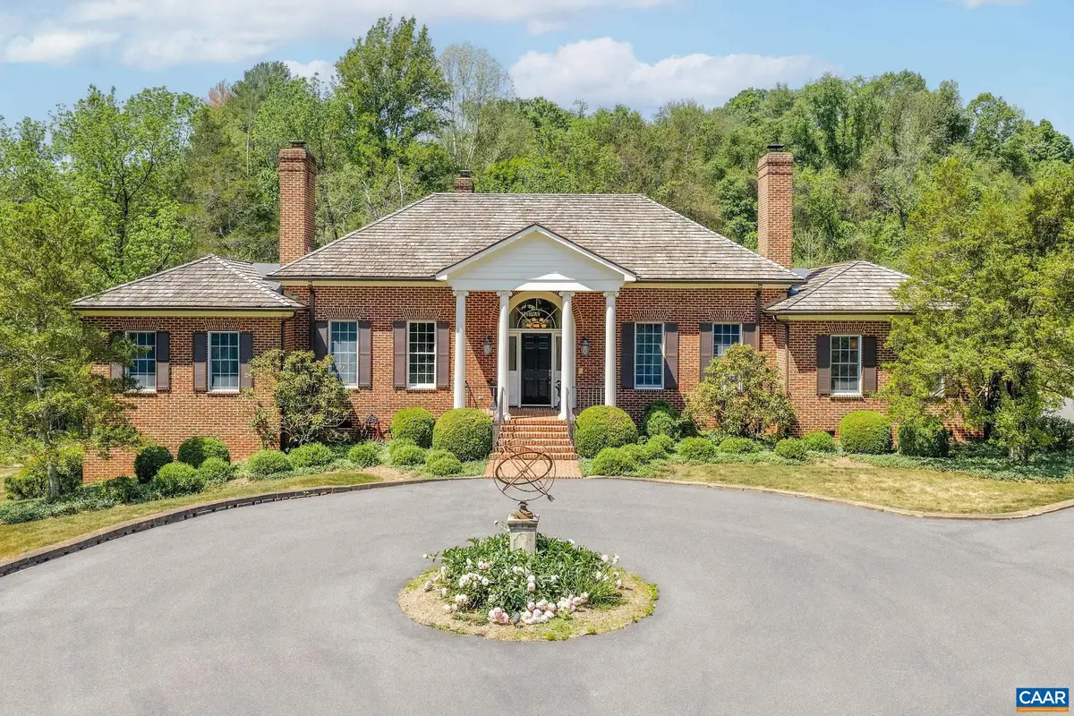 935 Garth Rd, Charlottesville, VA 22901 - #1