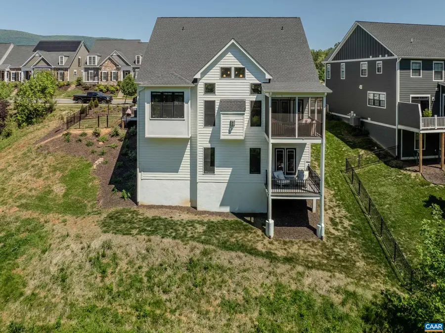 3327 Rowcross St, Crozet, VA 22932 - #3