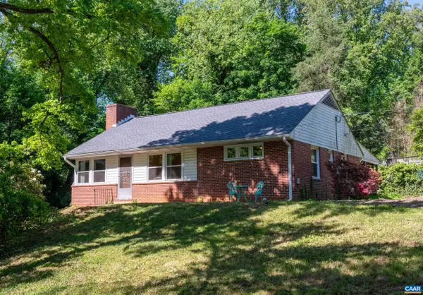 1211 Wellford St, Charlottesville, VA 22903