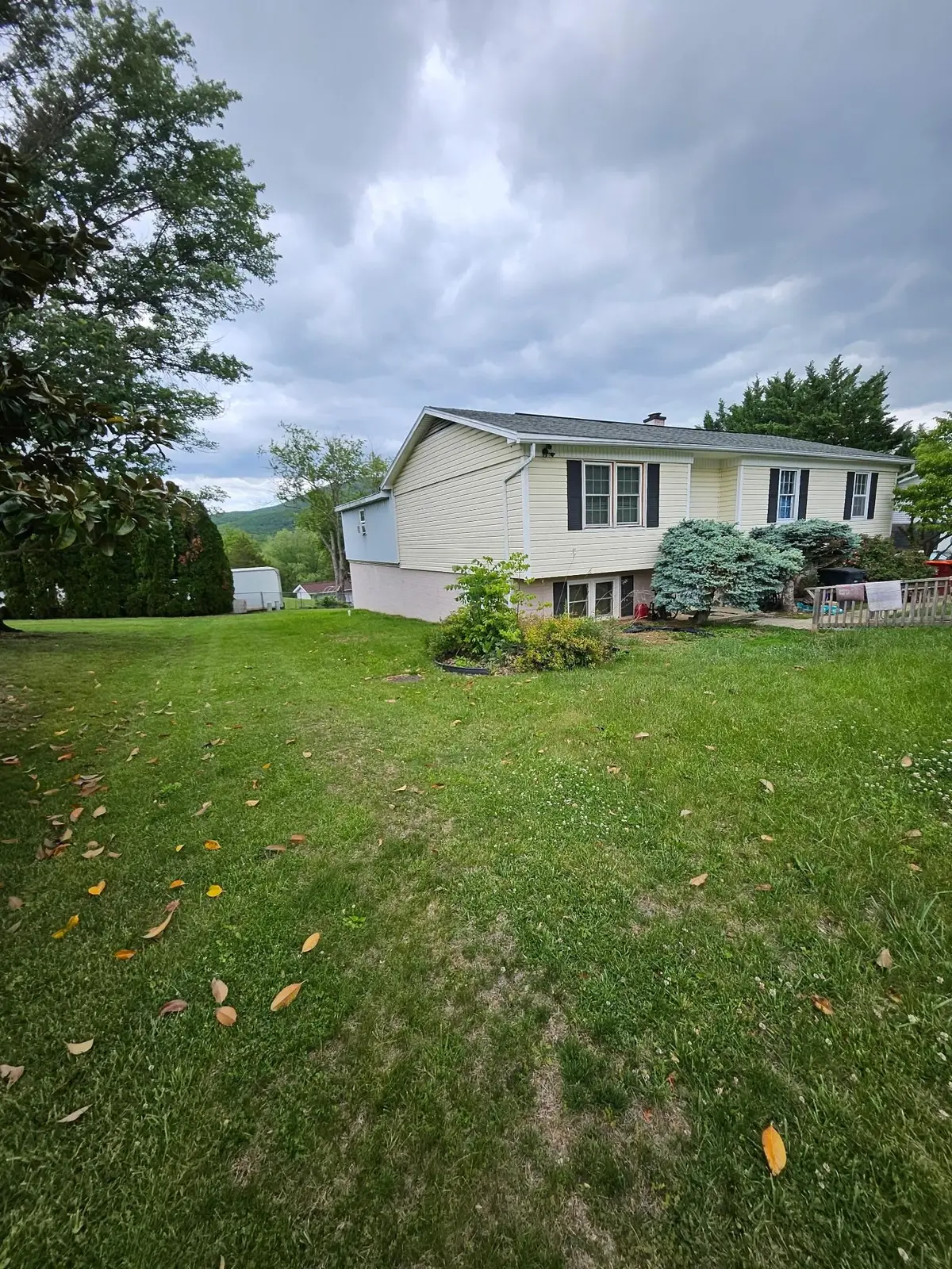 6140 Donnagail Dr W, Penn Laird, VA 22846 - #1