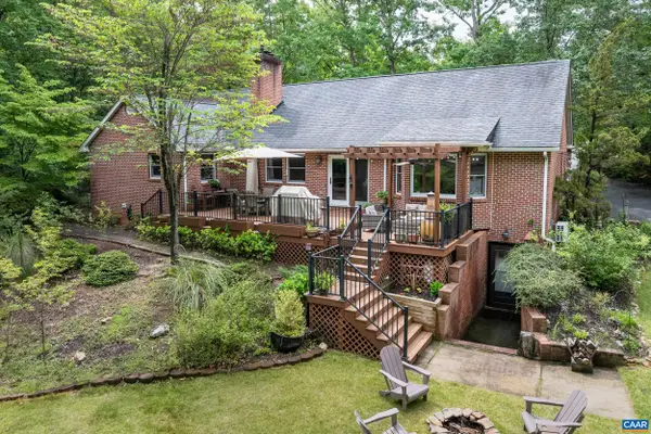 4 Gum Ct, Palmyra, VA 22963