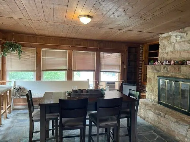 42 Bikah Ln, Lexington, VA 24450 - #2