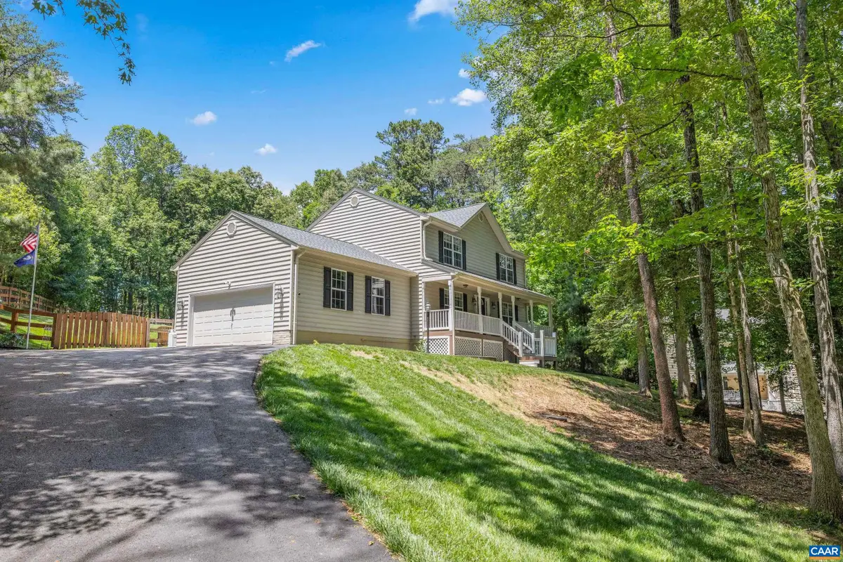 165 Hemlock Ln, Barboursville, VA 22923 - #1
