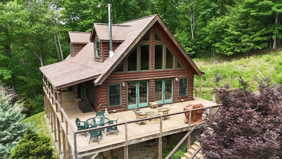 273 Caddis Ln, Warm Springs, VA 24484 - #3