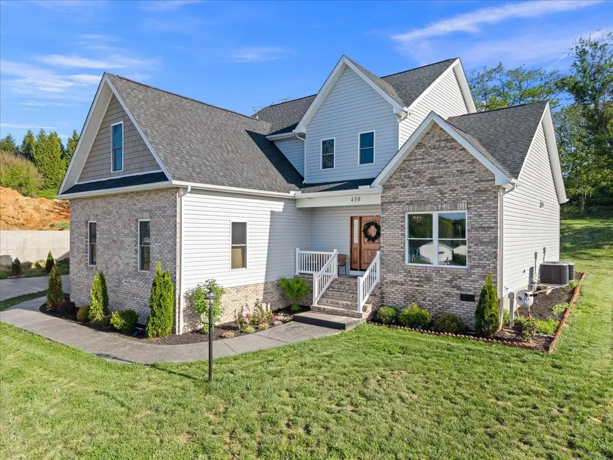 430 Rachel Dr, Massanetta Springs, VA 22812 - #1