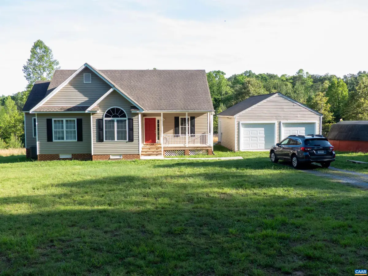 1307 Hardware Rd, Scottsville, VA 24590 - #1