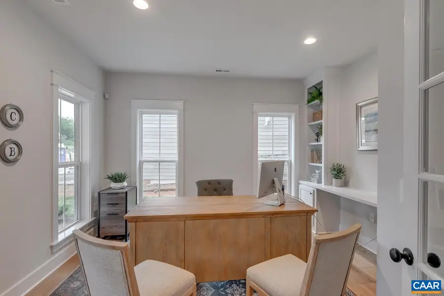 41 Borthwick St, Crozet, VA 22932 - #3