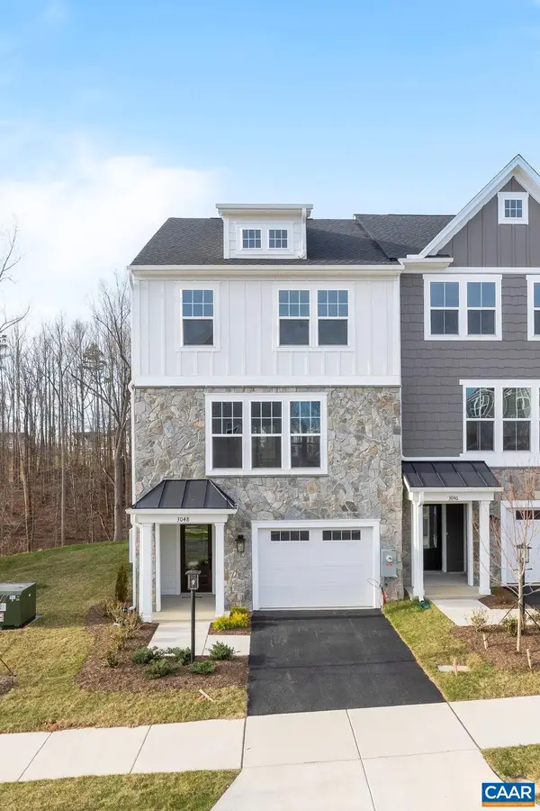3048 Farrow Cir, Charlottesville, VA 22901
