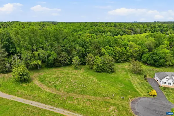 35 Miss Mollys Ln, Orange, VA 22960