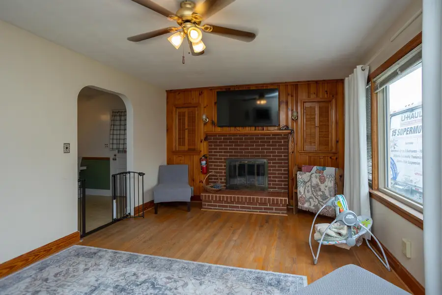 211 George St, Staunton, VA 24401 - #2