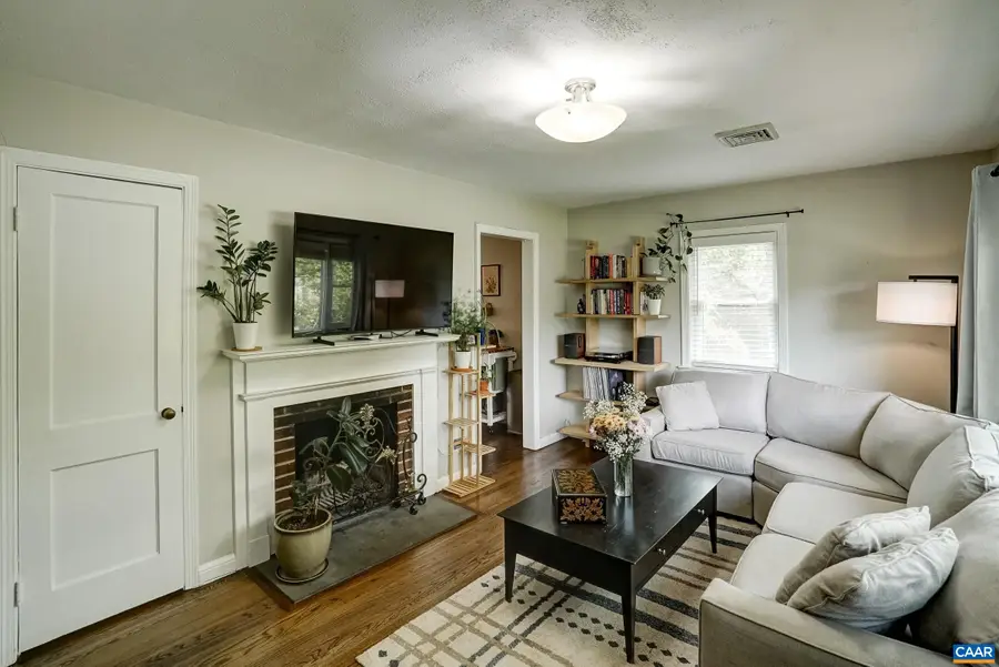 1014 Sheridan Ave, Charlottesville, VA 22901 - #3