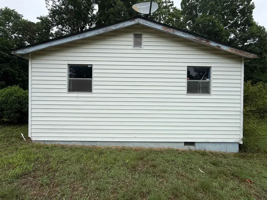 4210 Waldrop Church Rd, Louisa, VA 23093 - #2