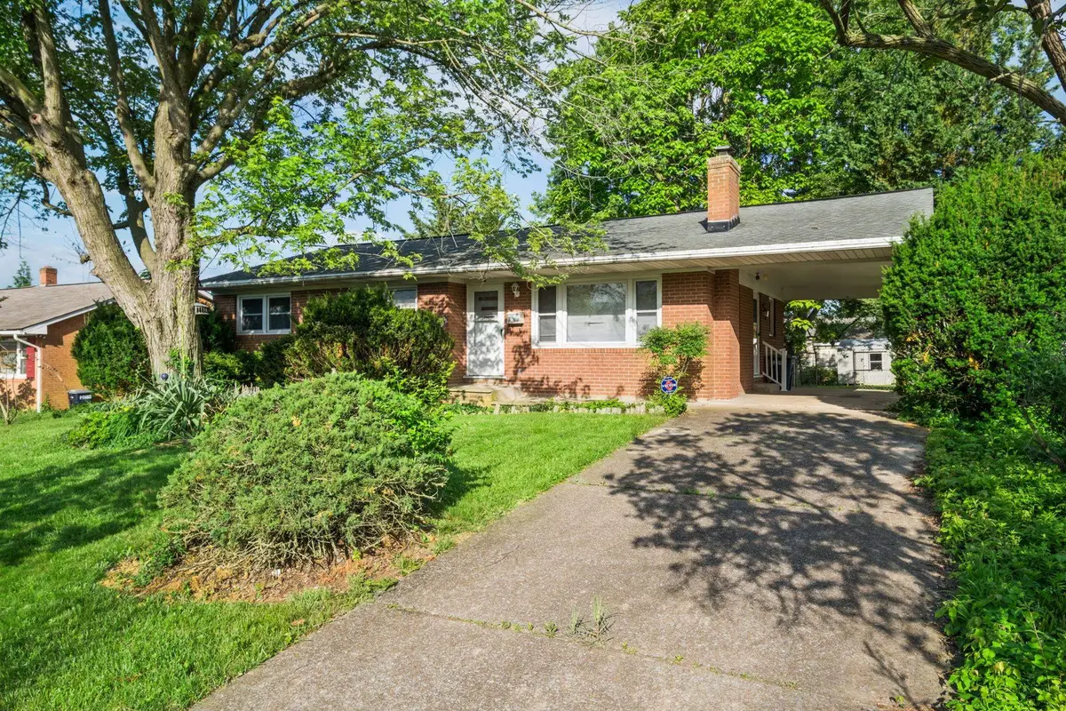 219 Dogwood Dr N, Harrisonburg, VA 22802 - #1
