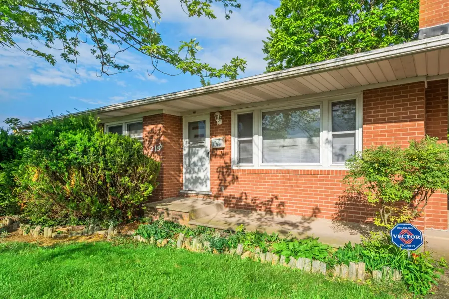 219 Dogwood Dr N, Harrisonburg, VA 22802 - #2