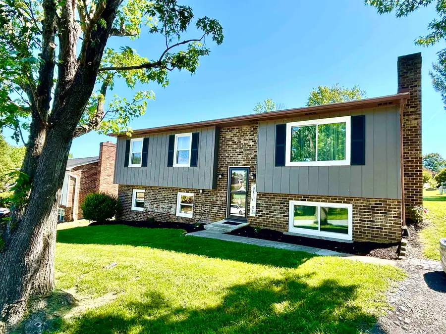 20 Bingham St, Verona, VA 24482 - #2