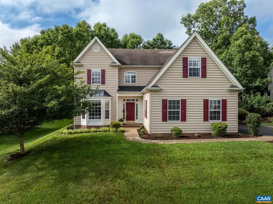 363 Grayrock Dr, Crozet, VA 22932 - #2