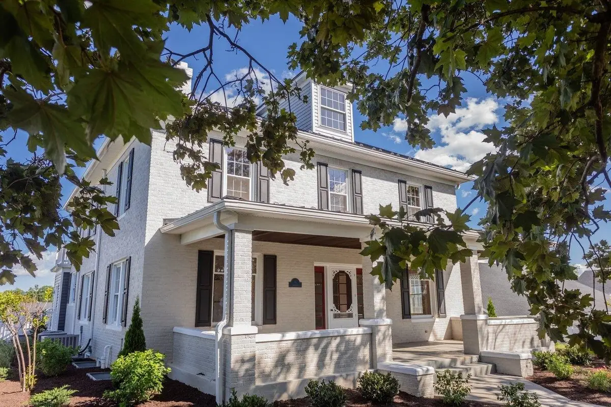 723 Boyers Rd, Massanetta Springs, VA 22801 - #1