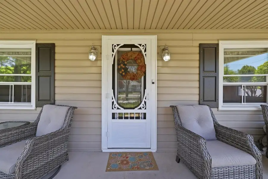 118 Hodge St, Stuarts Draft, VA 24477 - #2