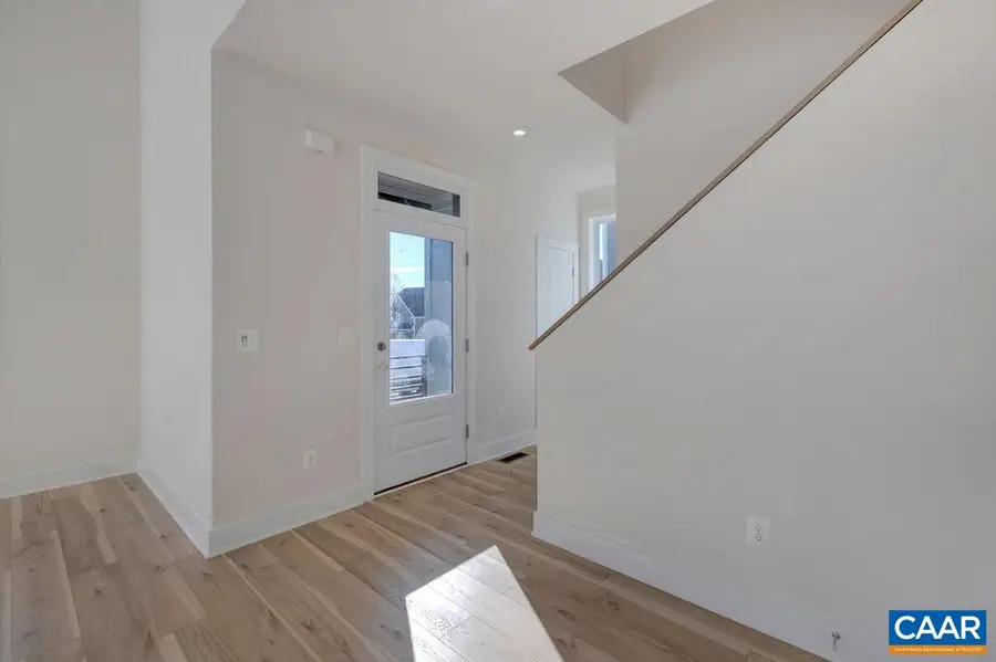 22F Wardell Crest, Charlottesville, VA 22902 - #2