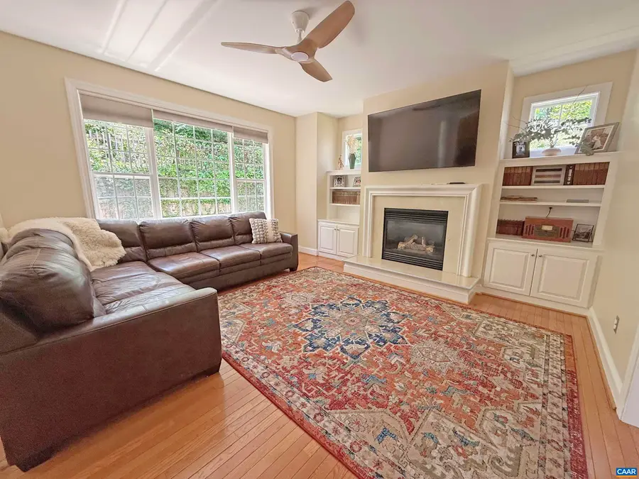 1102 Saint Charles Ct, Charlottesville, VA 22901 - #3