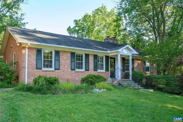 112 Bollingbrook Dr, Charlottesville, VA 22911