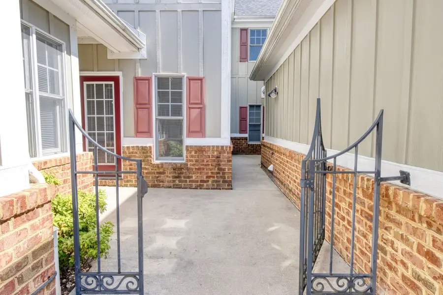 10 Abbey Ct, Fishersville, VA 22939 - #2