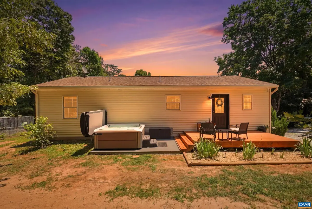 60 Jefferson Ln, Arrington, VA 22922 - #1