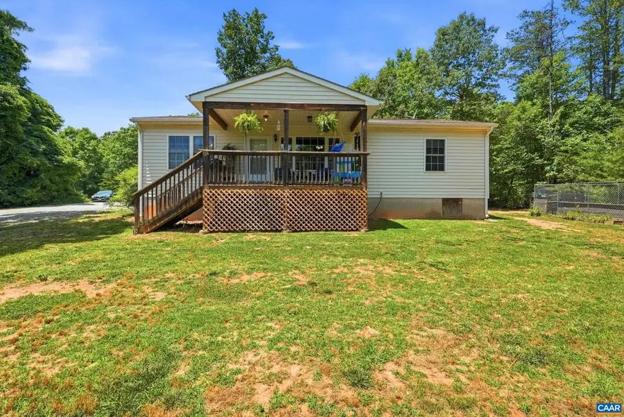 60 Jefferson Ln, Arrington, VA 22922 - #2