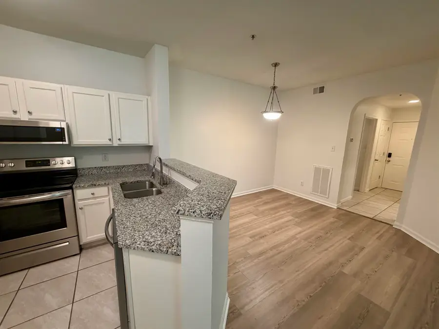 310 Riverbend Dr, Charlottesville, VA 22902 - #2