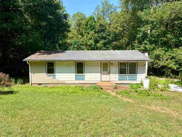 5851 Alberene Rd, Esmont, VA 22937
