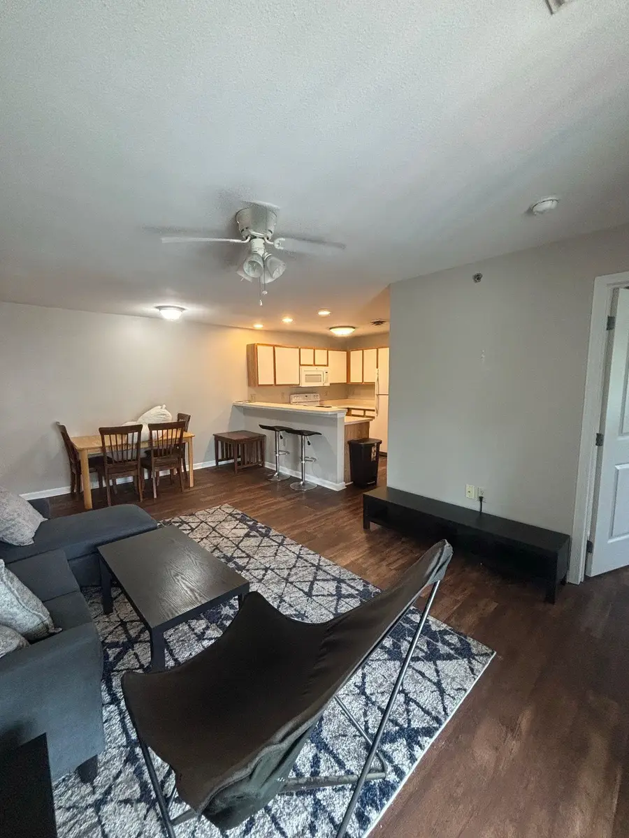 515 Davis Mills Dr, Harrisonburg, VA 22801 - #2