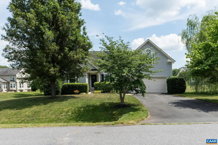 10182 Spring Dr, Gordonsville, VA 22942 - #2