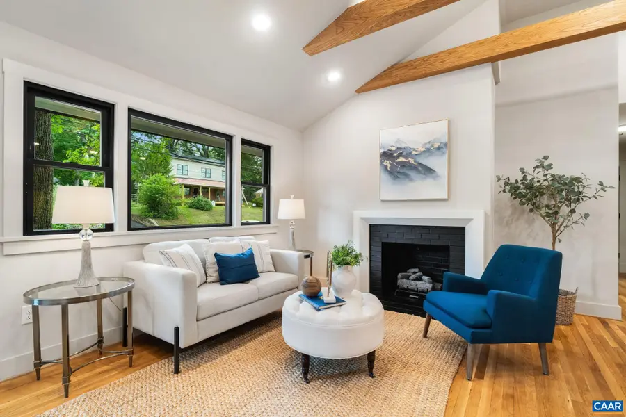 1004 Cottonwood Rd, Charlottesville, VA 22903 - #3